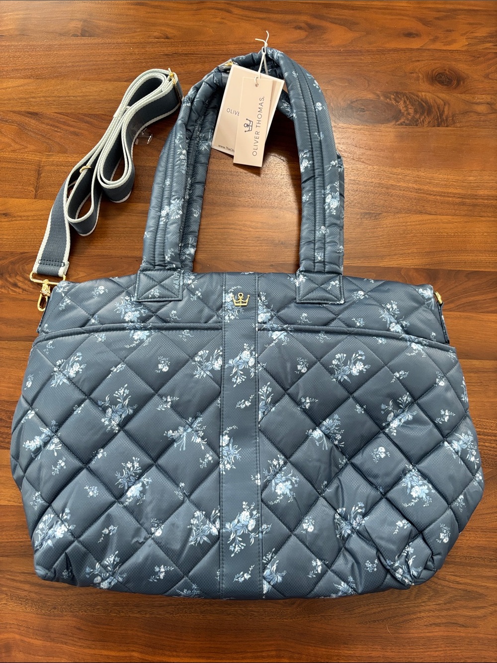 Oliver Thomas Maxed Out Wanderlust Tote, Denim Navy Floral, NWT